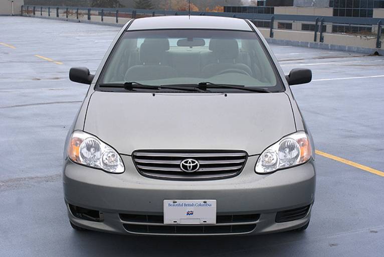 2004 Toyota Corolla CE